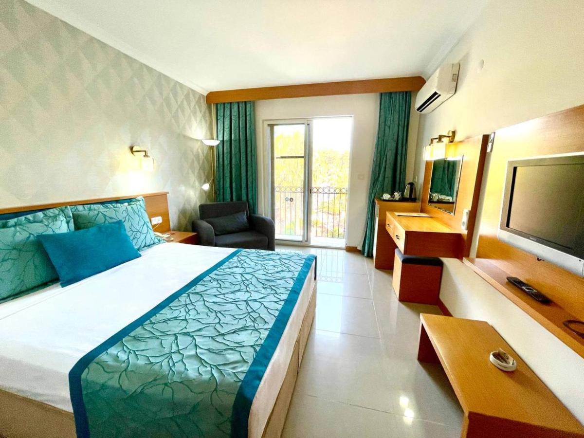 Green Forest Holiday Village Oludeniz Exterior photo
